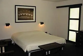 Boardhouse 3*